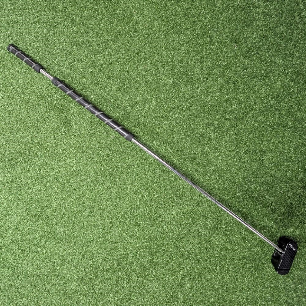 SUPERSTROKE FATSO CENTER BELLY PUTTER - 43.25" with Winn Split Grip