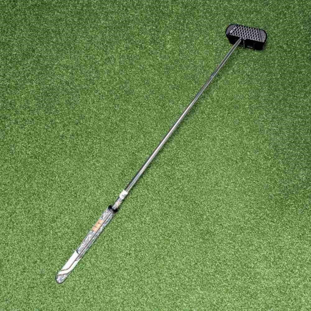 SUPERSTROKE FATSO CENTER PUTTER - 33" with SuperStroke Traxion Flatso 1.0 Digi Camo